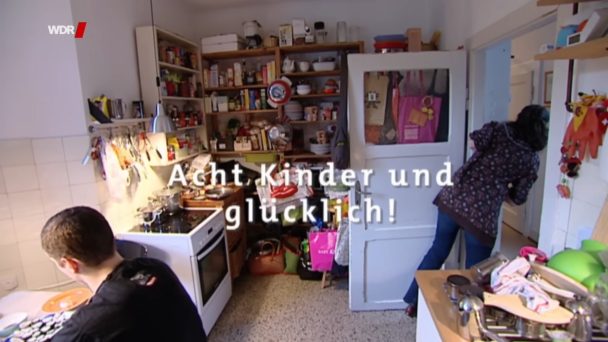 Acht Kinder und glücklich